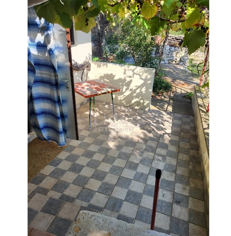rovinj, rovinjsko selo, samostojeća kuća sa 1.507m2 okućnice - slika 10