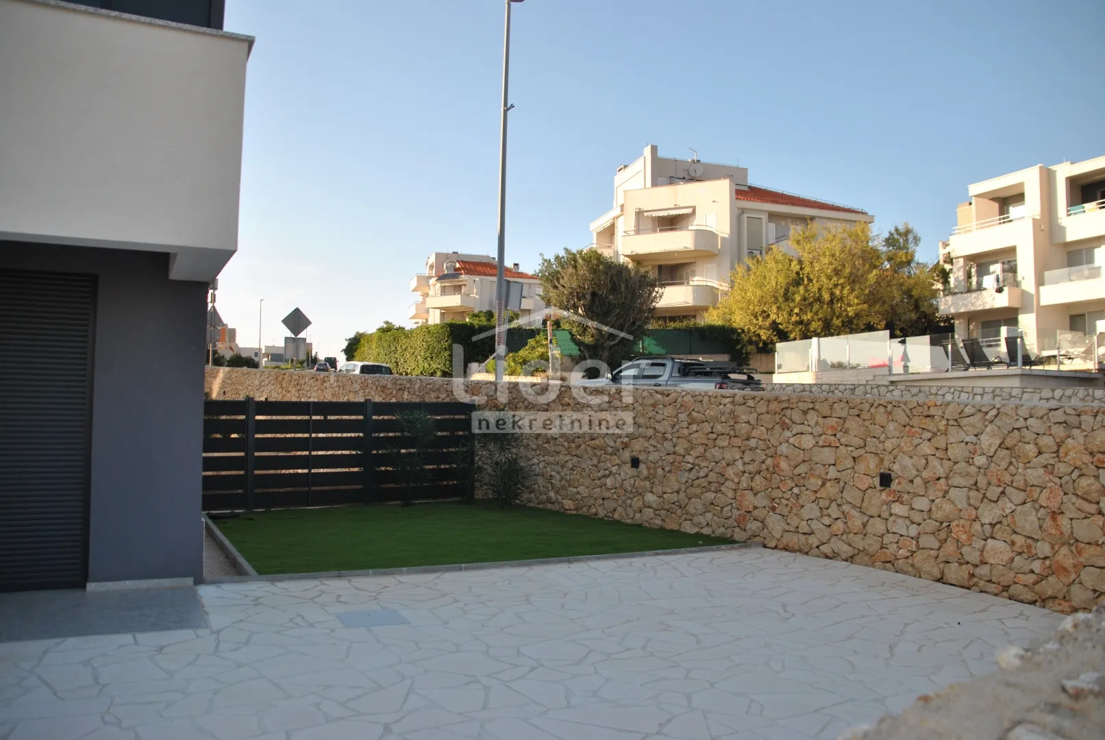 novalja, 2s+db, novogradnja 3.553 €m2, opremljeni - slika 13