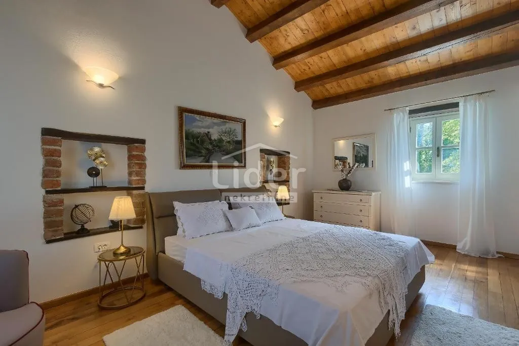 istra, čarobna villa, bazen, - slika 29