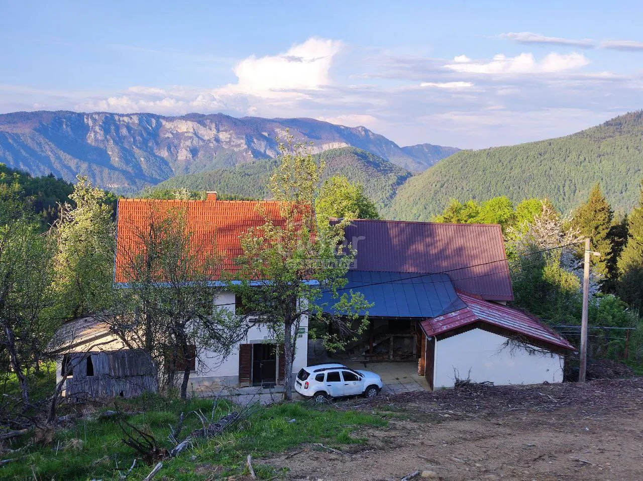 gorski kotar kuća, gospodarska zgrada, garaže - slika 2