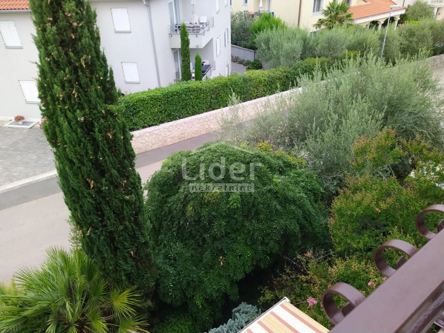 malinska apartman od 58 m2 s lođom - slika 19