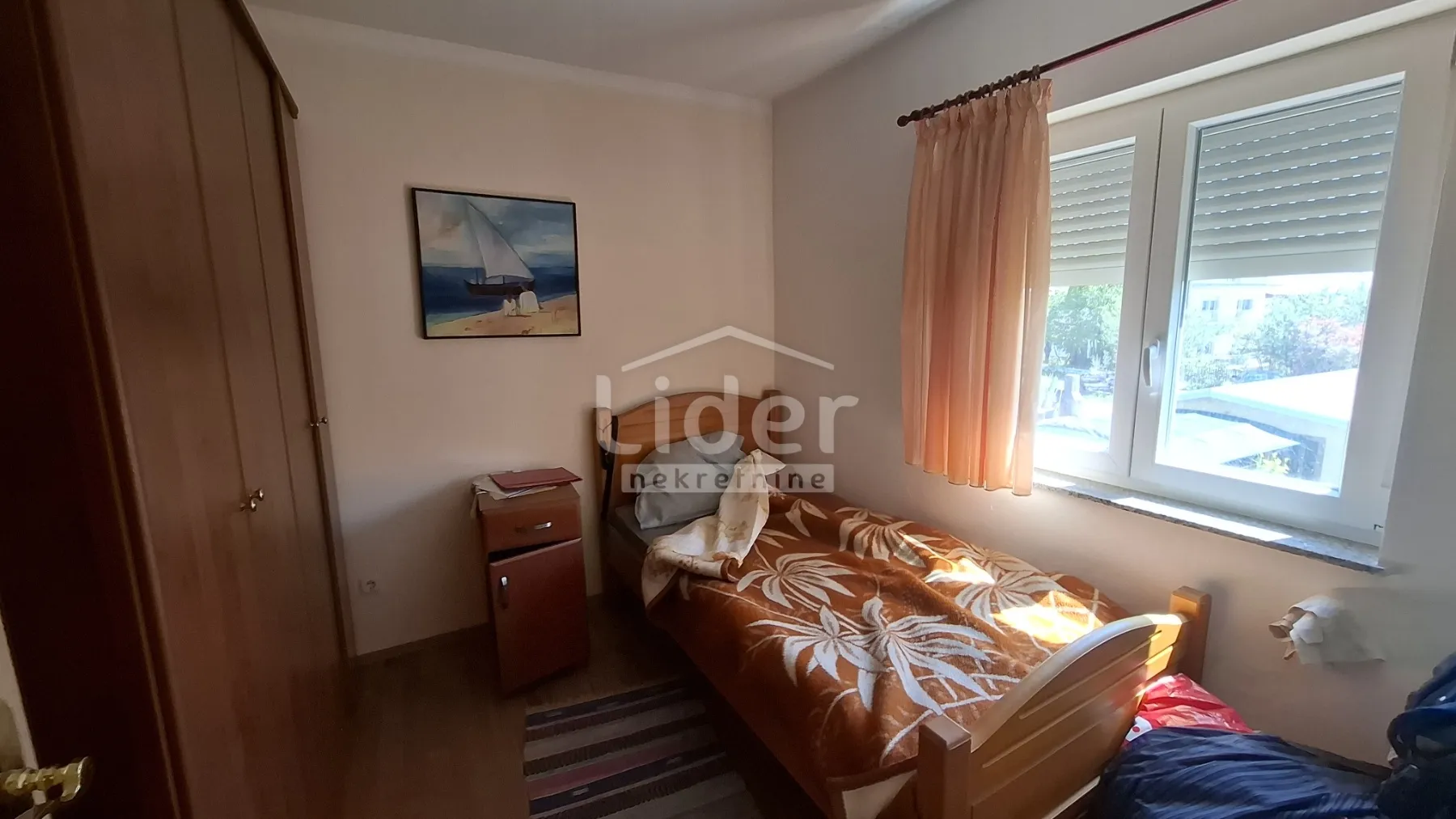 viškovo-kuća 220m2,garaža - slika 8