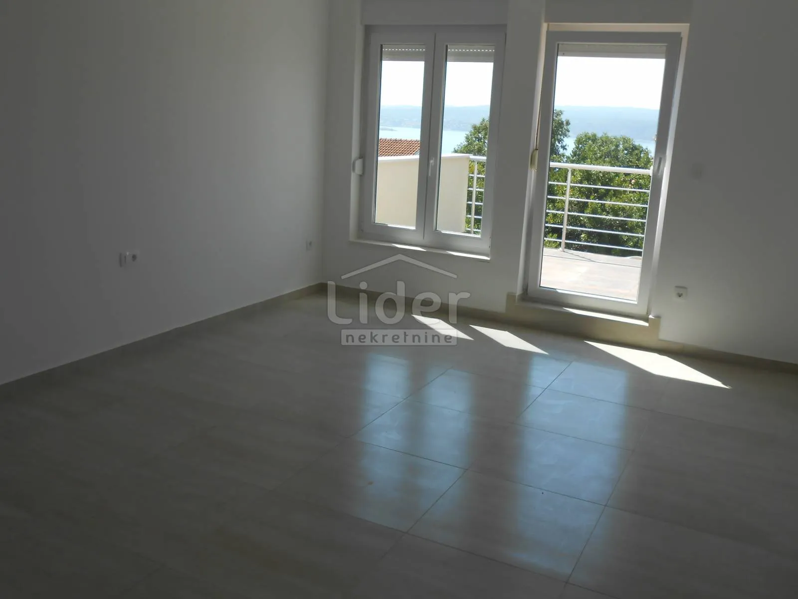crikvenica apartman-novogradnja, 350 m od mora - slika 8