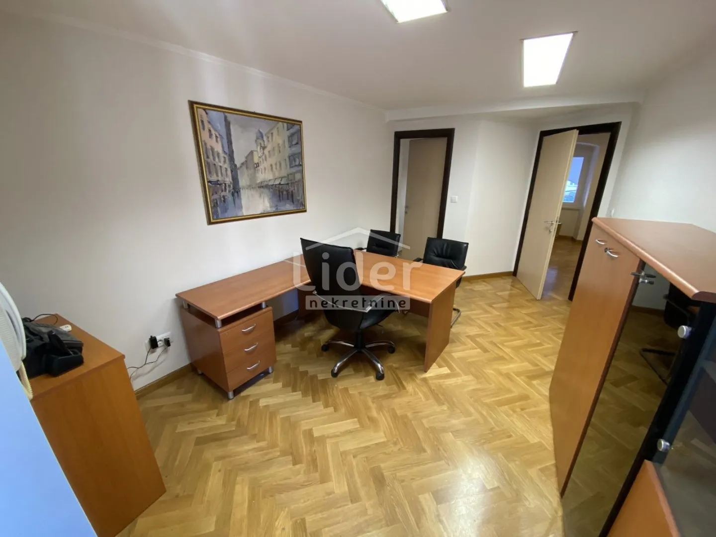 centar - poslovni prostor u samom centru grada - slika 5