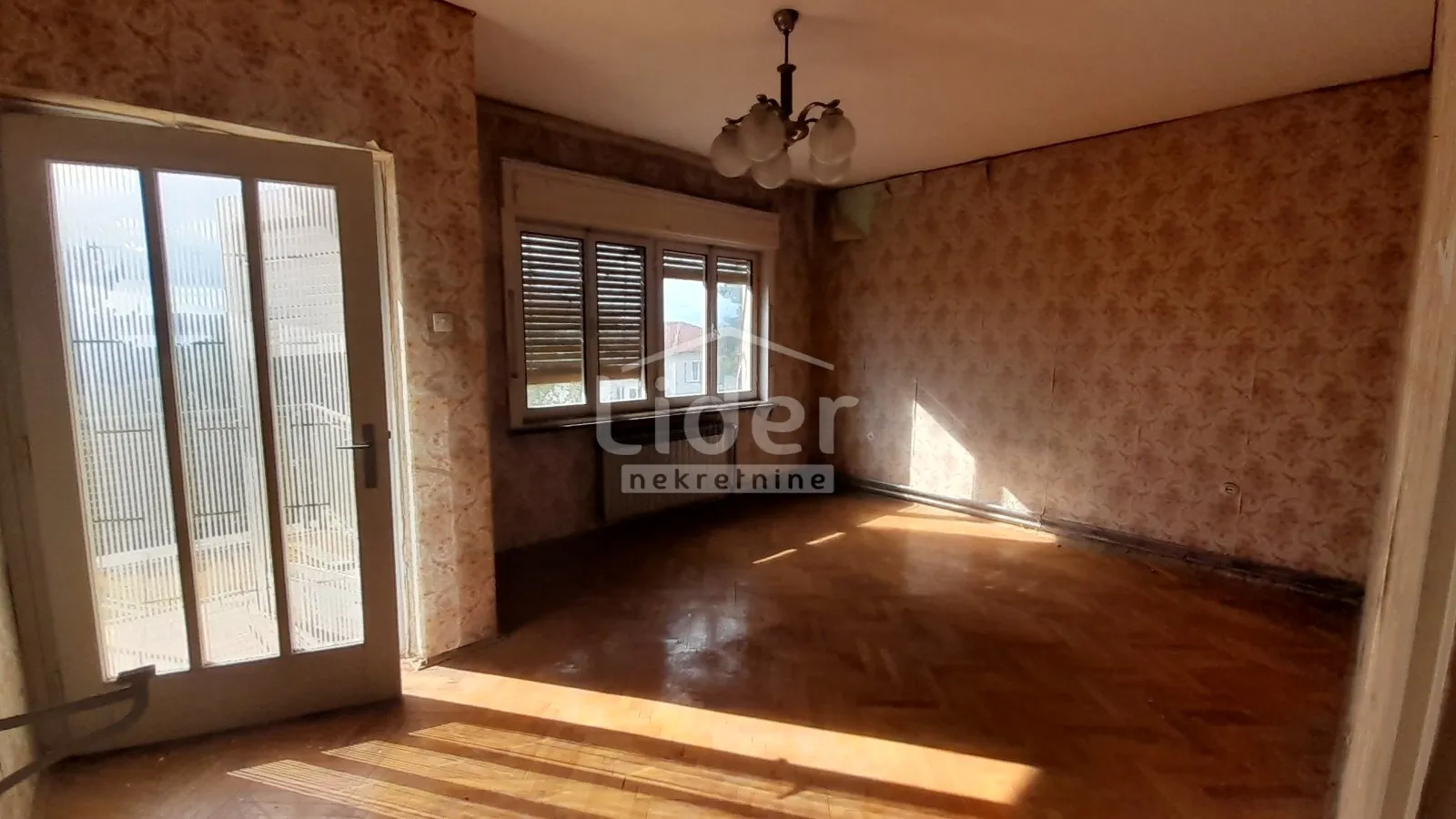 crikvenica-samostojeća kuća 160m2 na 30 metara od plaže - slika 9