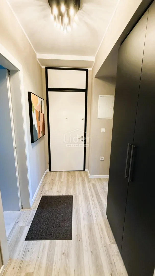 rijeka, donja vežica, moderan 1s+db stan dugoročno iznajmljujemo - slika 31