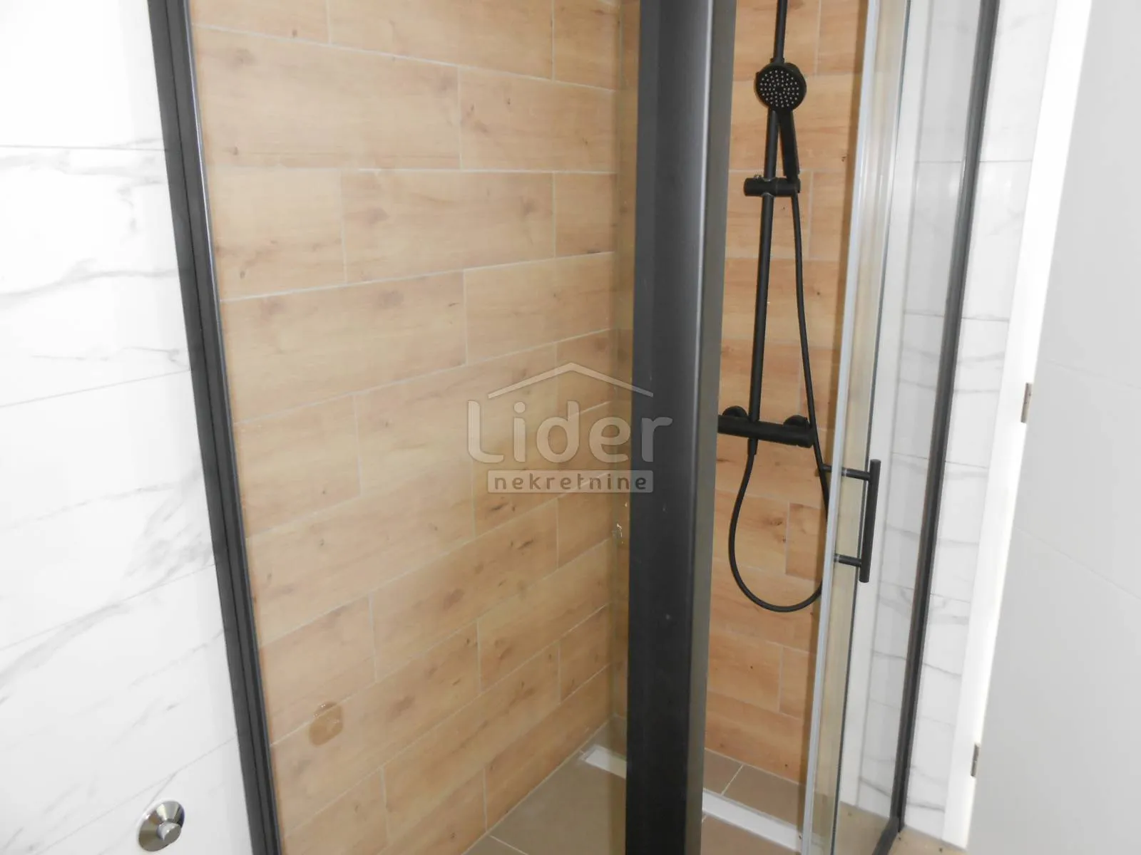 crikvenica novi apartman 350 m od mora - slika 11