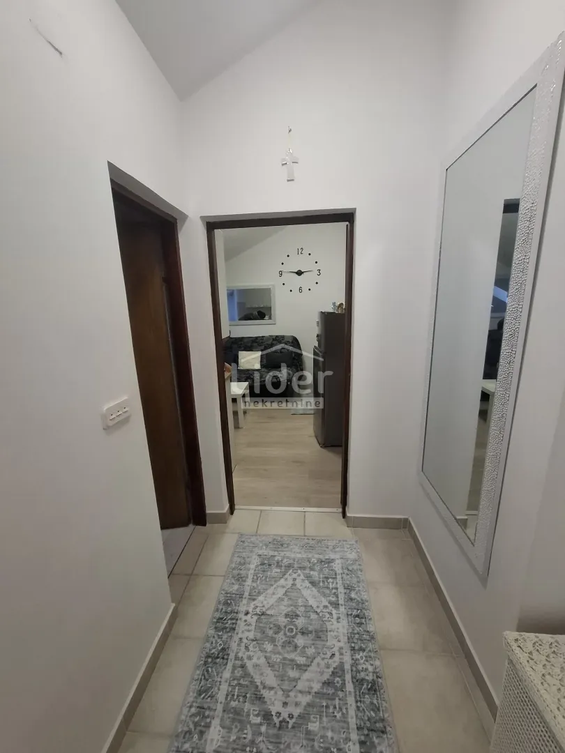 selce namješteni apartman od 43 m2 - slika 12