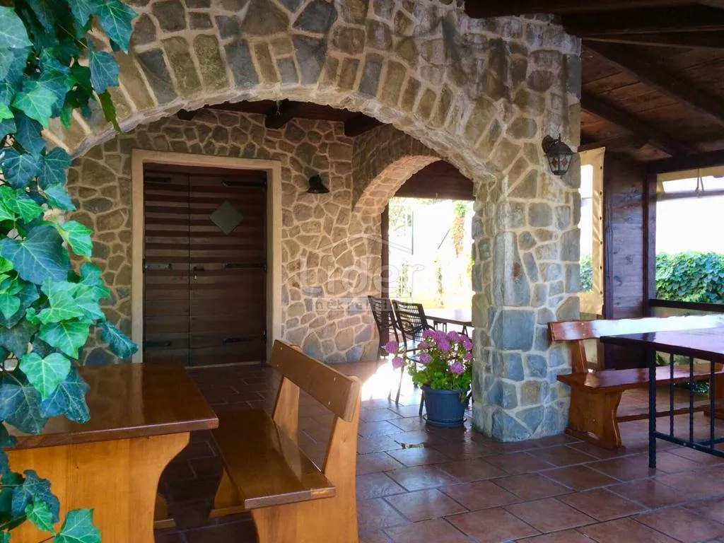lopar, san marino, apartmanska kuća s restoranom - slika 8