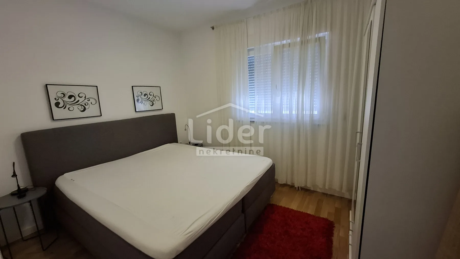 matulji-kuća sa tri apartmana - slika 9