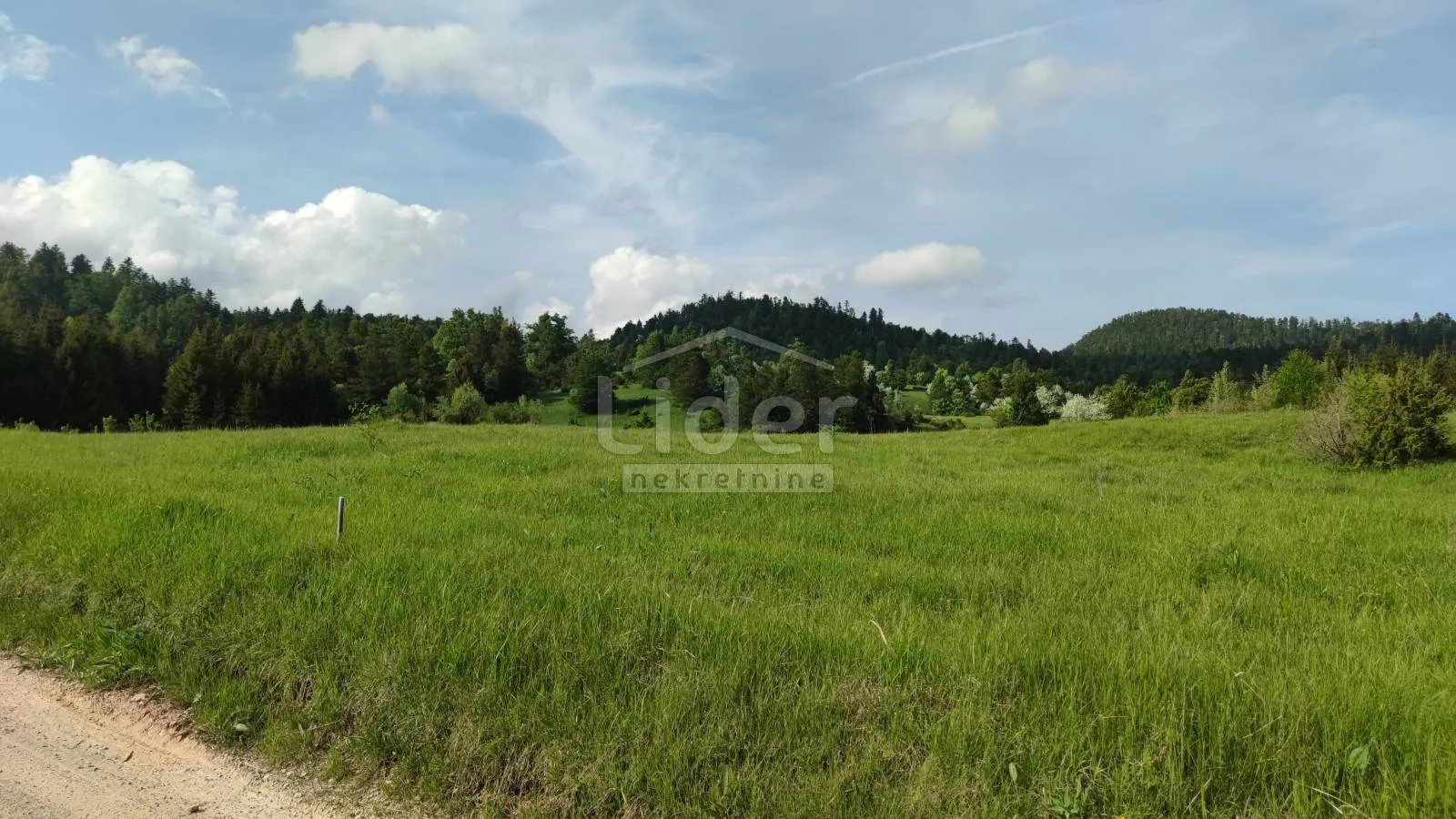 fužine zemljište-šuma od 22.378 m2 s prilazom - slika 4