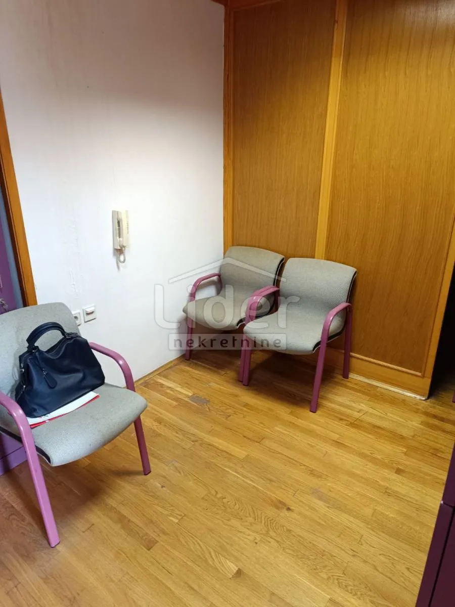 rijeka, centar 130 m2, uredi - slika 8