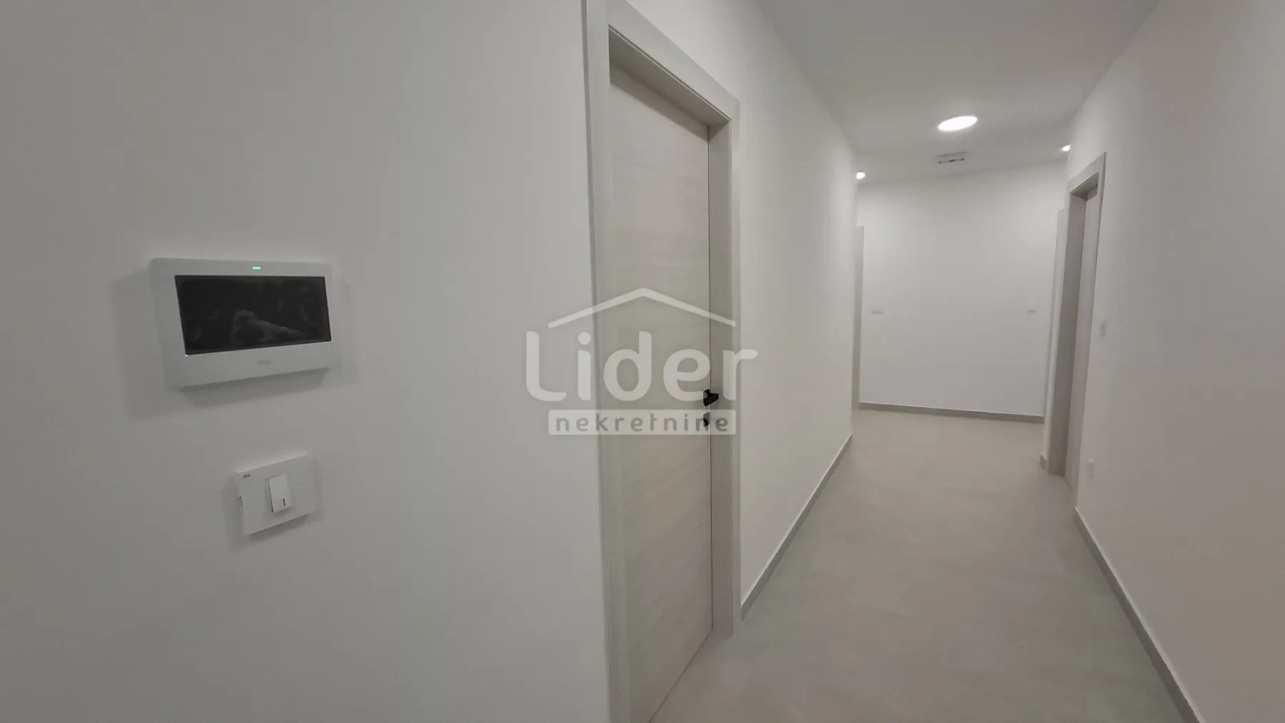 škurinje – uredski prostor s 6 ureda + 6 parkirnih mjestaa - slika 6