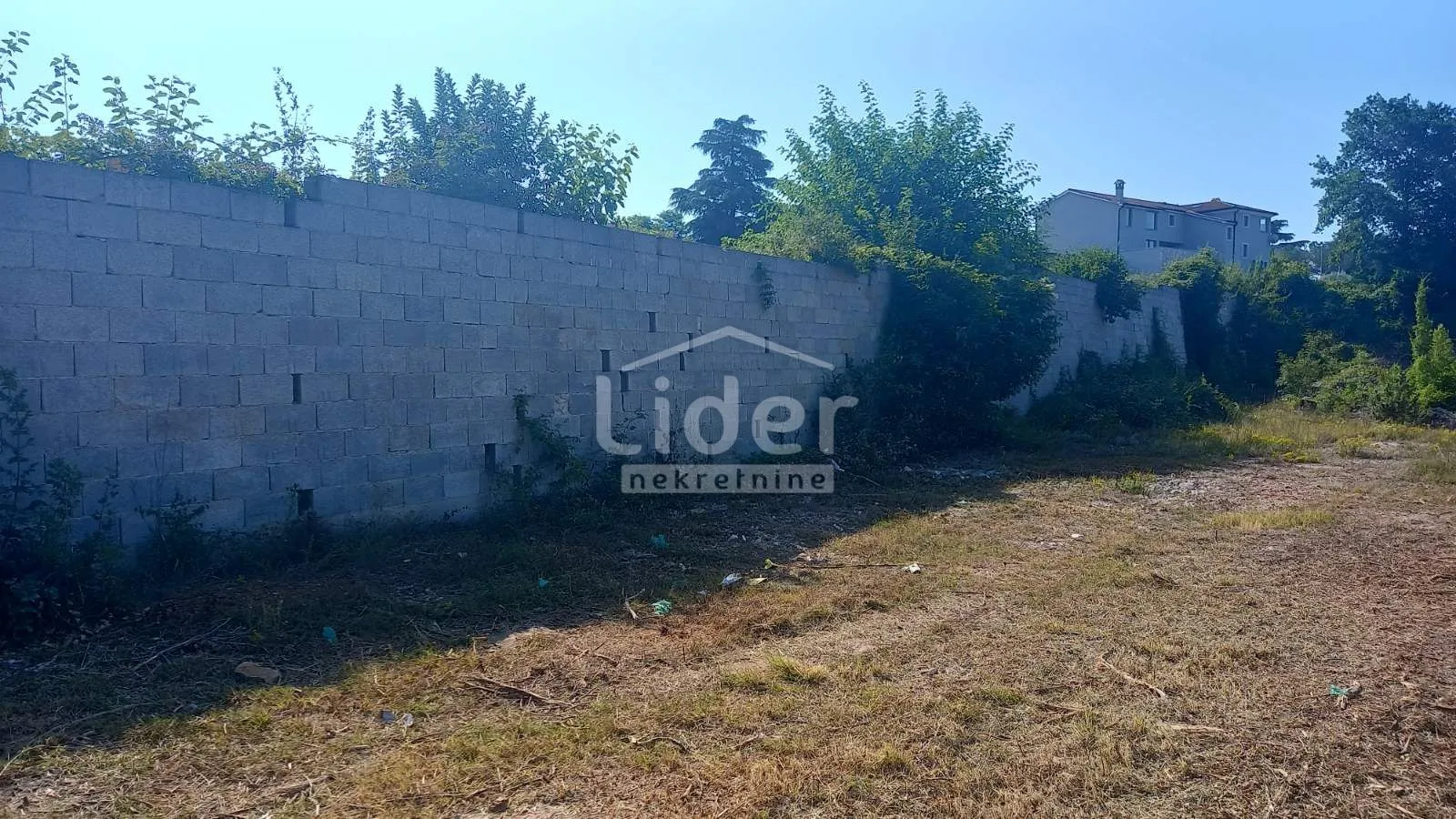 rovinj - okolica, građ zemljište, moguća kupnja pola terena - slika 7