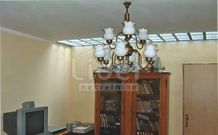 gostinjac, samostojeća vila, 505m2, 2000 okućnice - slika 7