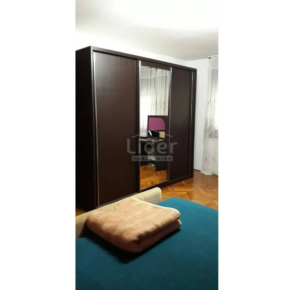 matulji, kuća sa 4 stana, 525 m2, 1300m2 okućnice - slika 18
