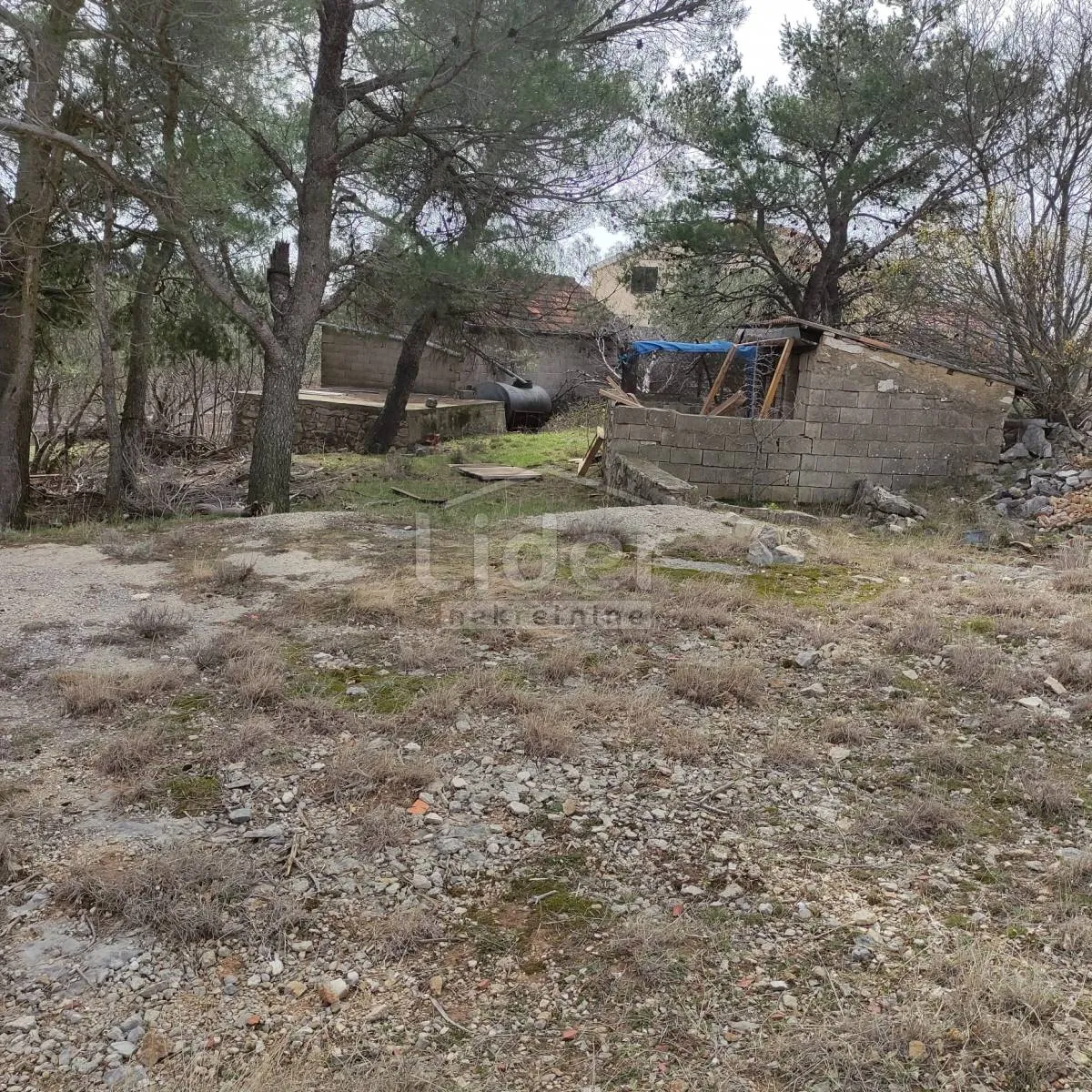 kruševo, roh-bau stambeno poslovna zgrada 300m2 - slika 5