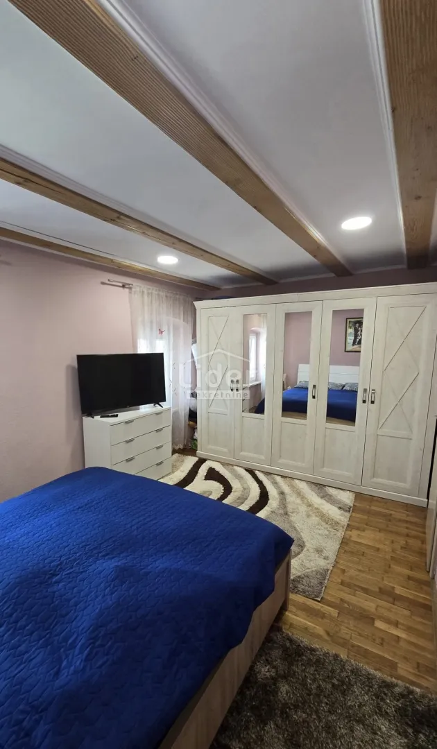 mali lošinj-kuća 110m2 - slika 3