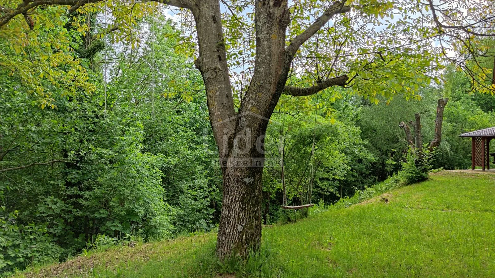 fužine građevinsko zemljište od 2252 m2 - slika 5
