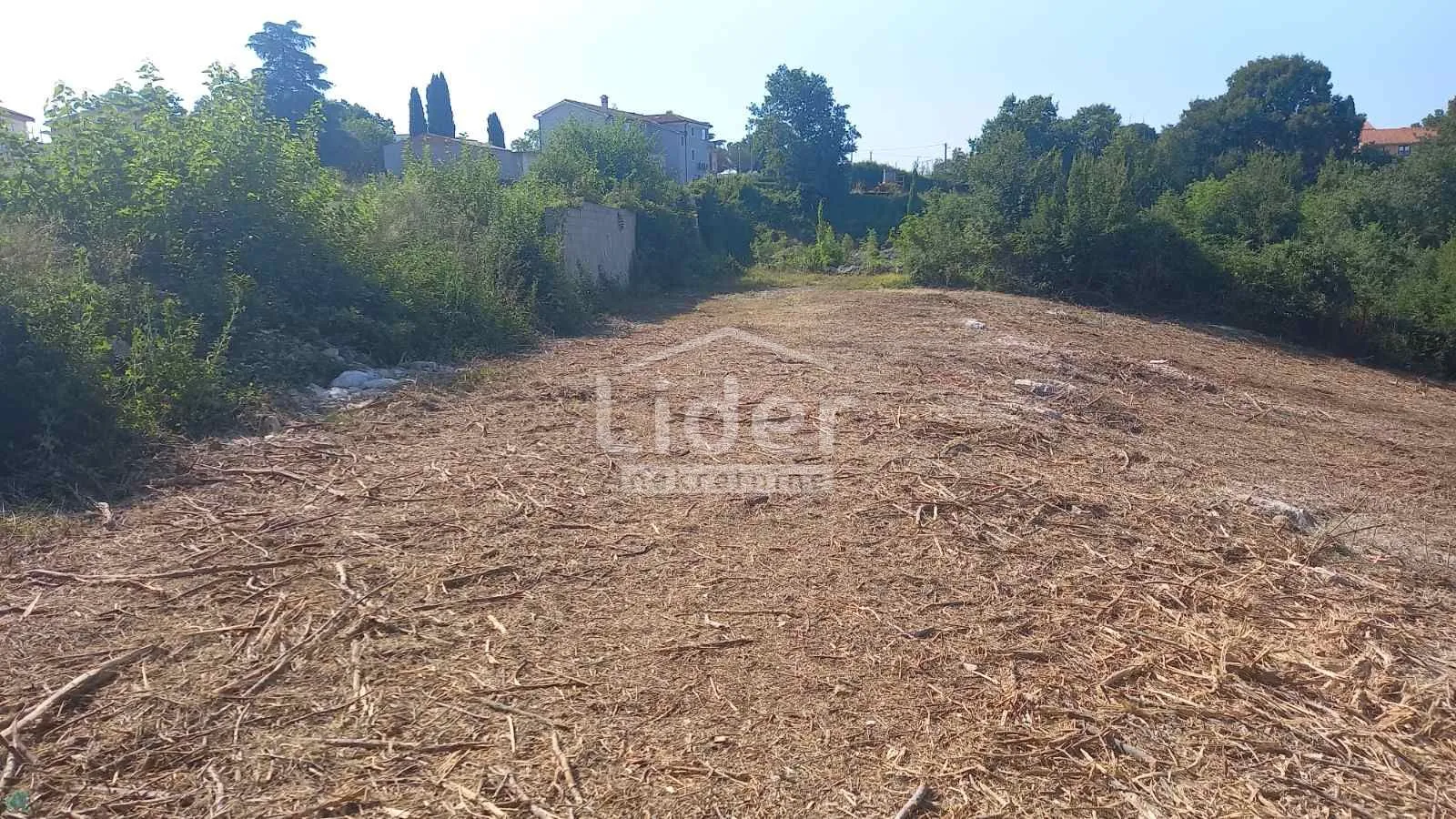 rovinj - okolica, građ zemljište, moguća kupnja pola terena - slika 8