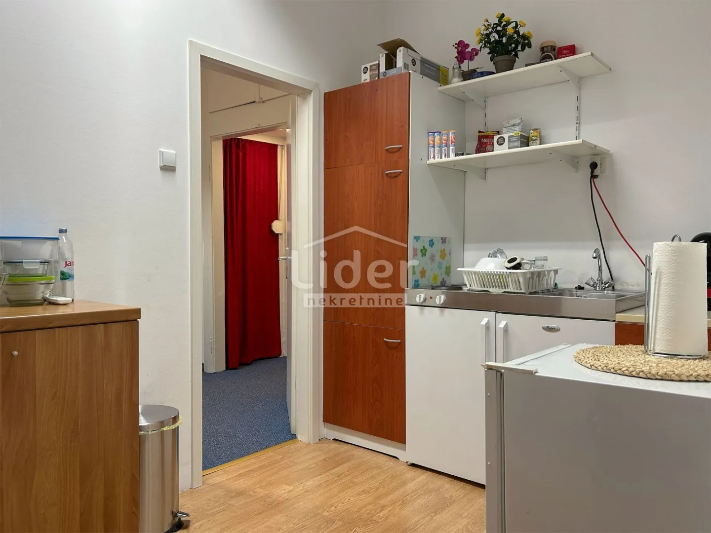 centar-poslovni prostor,3 ureda - slika 7
