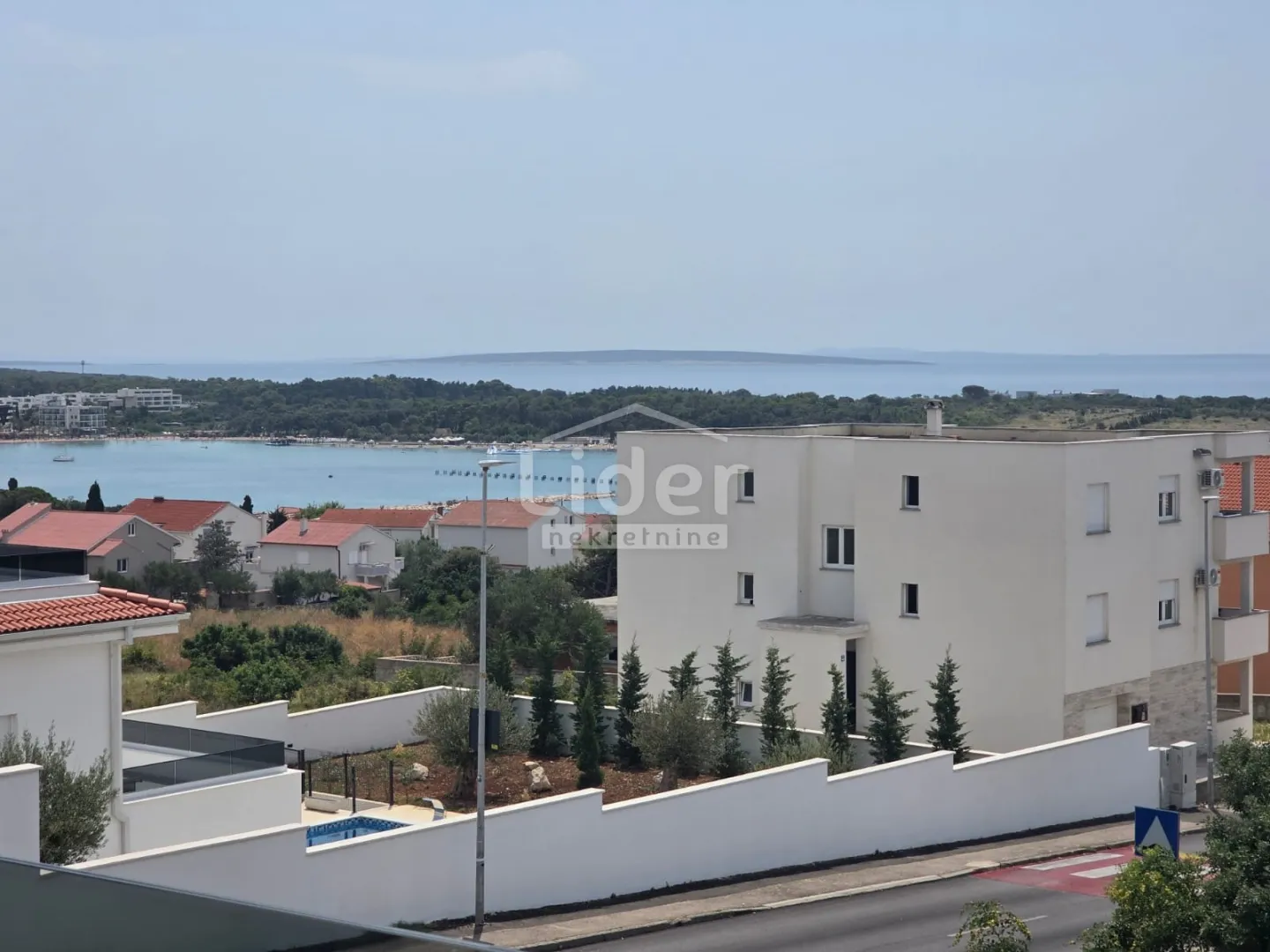 novalja, novogradnja, 2s+db, okućnica, 3.300 €/m2 - slika 8