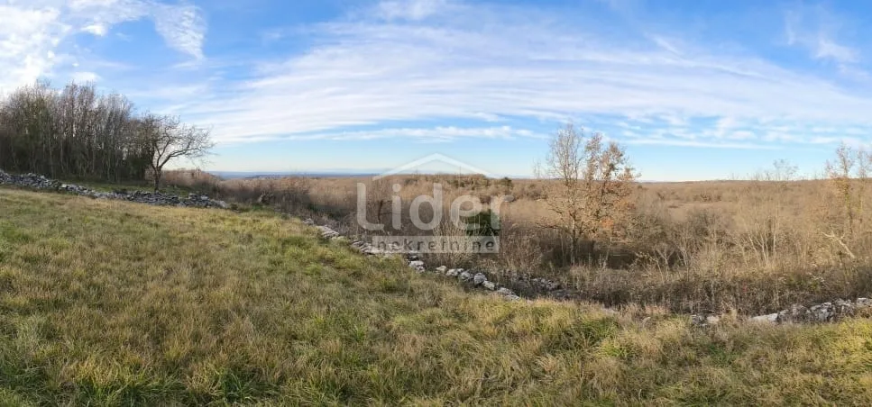 buje zemljište sa prekrasnim pogledom na more! - slika 6