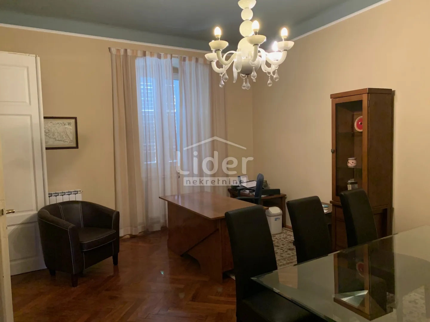 rijeka centar 80 m2 1. kat za tihu djelatnost! - slika 5