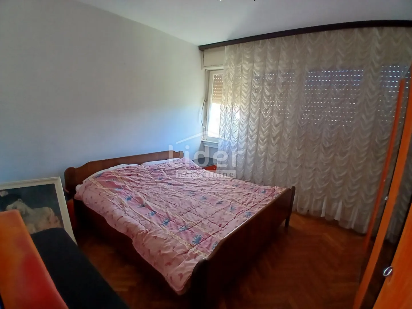 kozala, veliki stan na dobroj lokaciji - slika 12