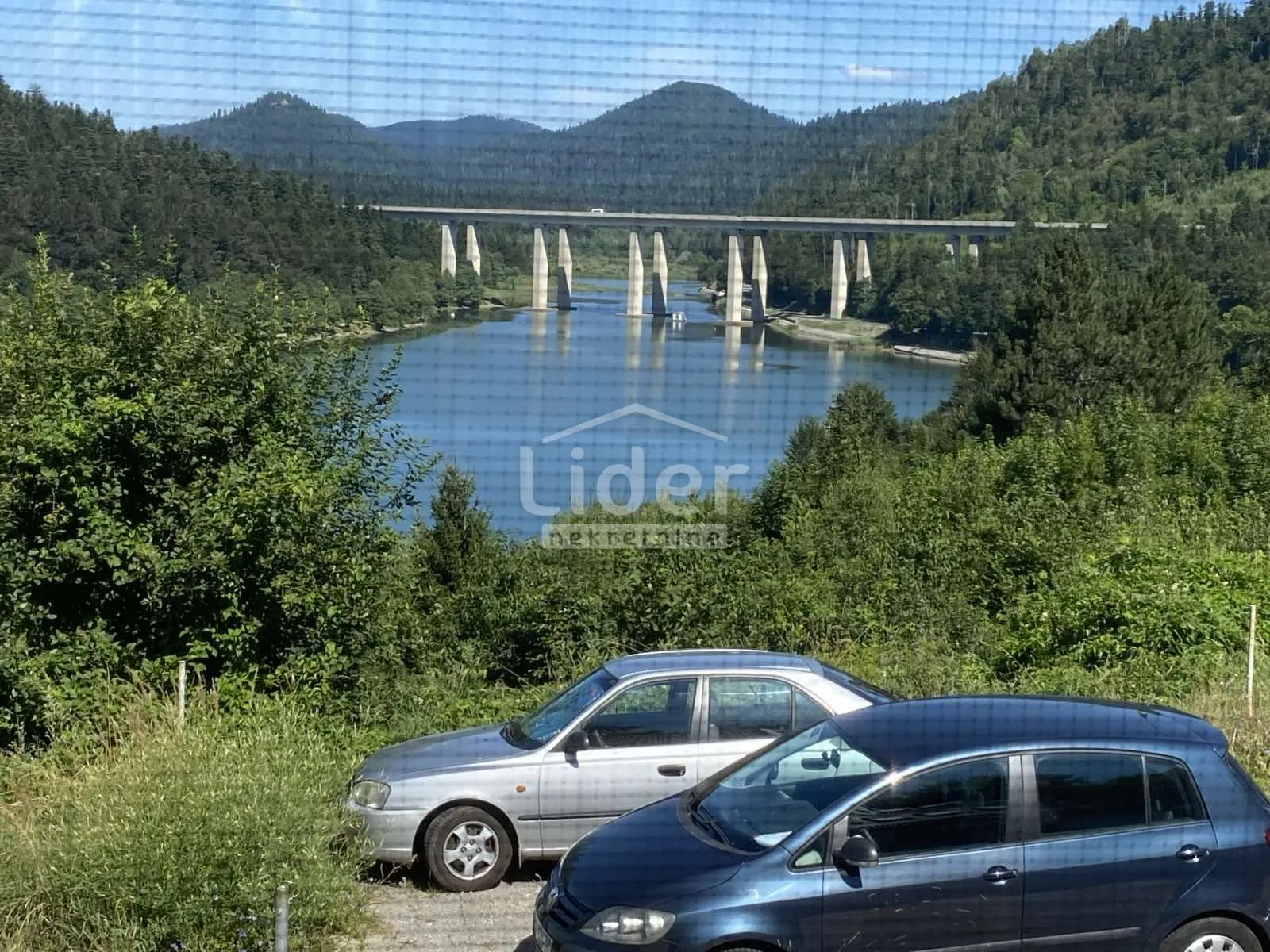 Kuća FUŽINE, pogled na jezero