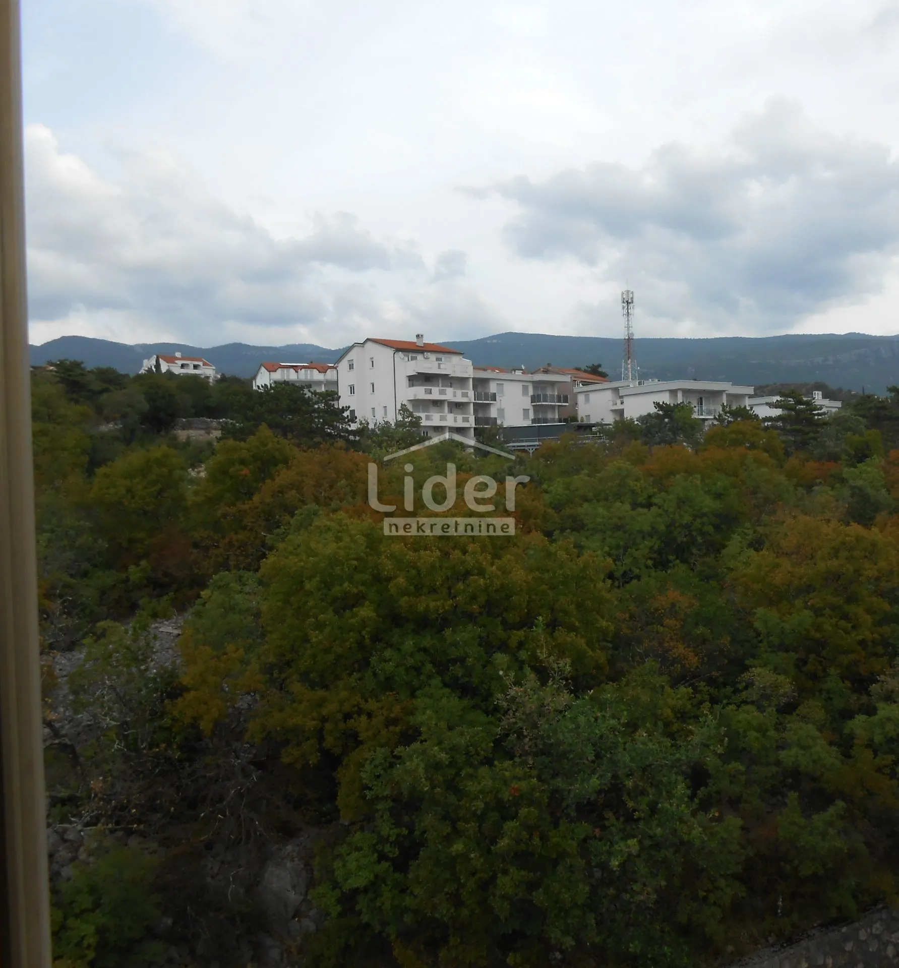 crikvenica apartman s galerijom - slika 13