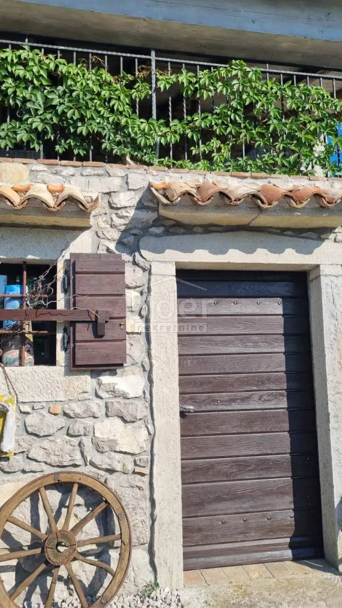 kuća istra, roč, 3.800m2 okućnice - slika 19