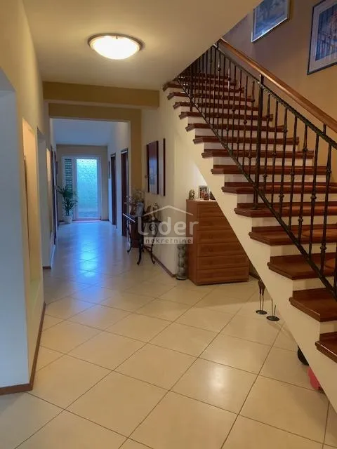 matulji, samostojeća kuća 230m2, top lokacija, okućnica - slika 6