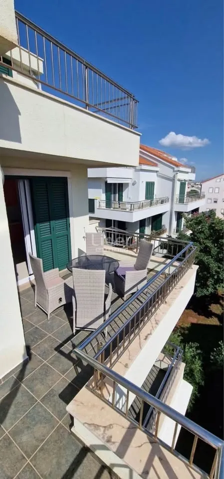 apartman (69,98m2) novalja (gaj) - slika 2