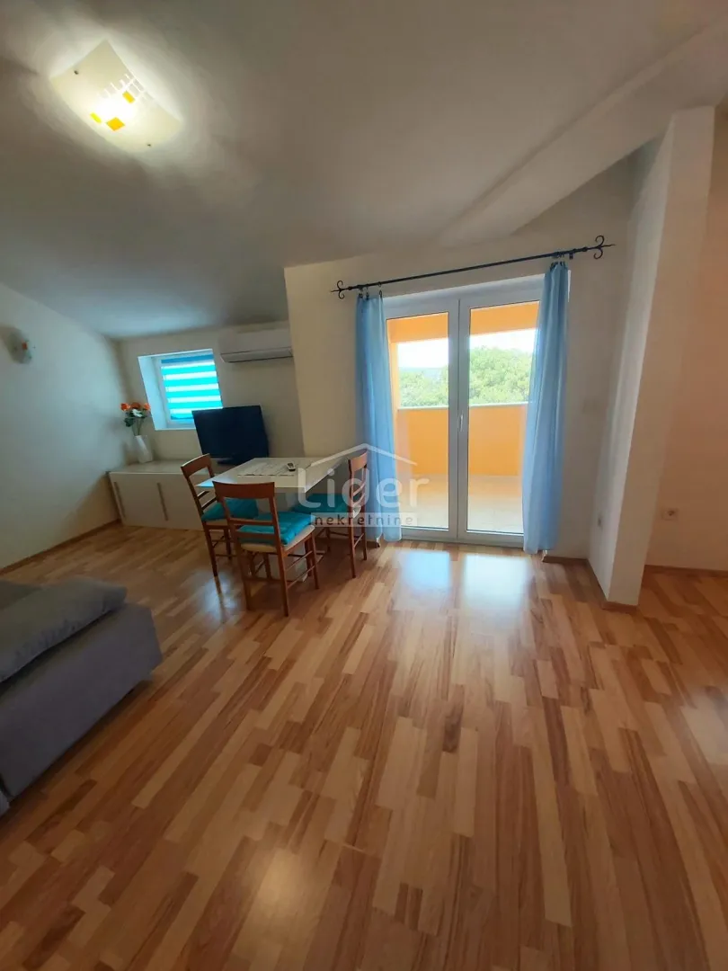 mali lošinj -3s+db stan u kući - slika 3