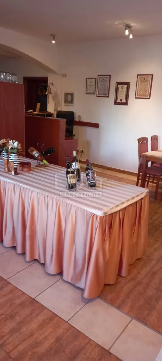 novalja, manji obiteljski hotel 1.000m2 prodaja - slika 12