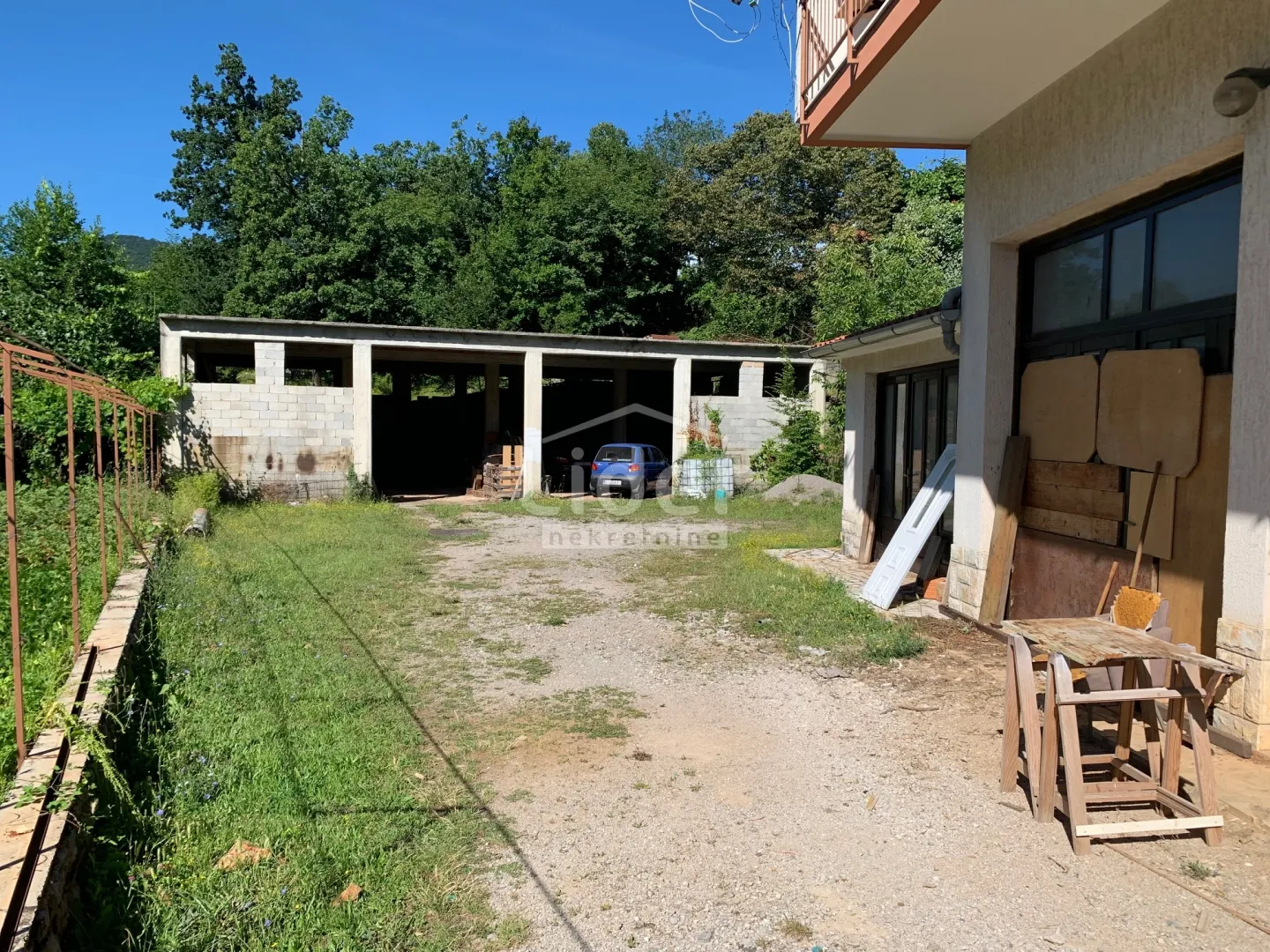 matulji-samostojeća kuća 420 m2 - slika 3