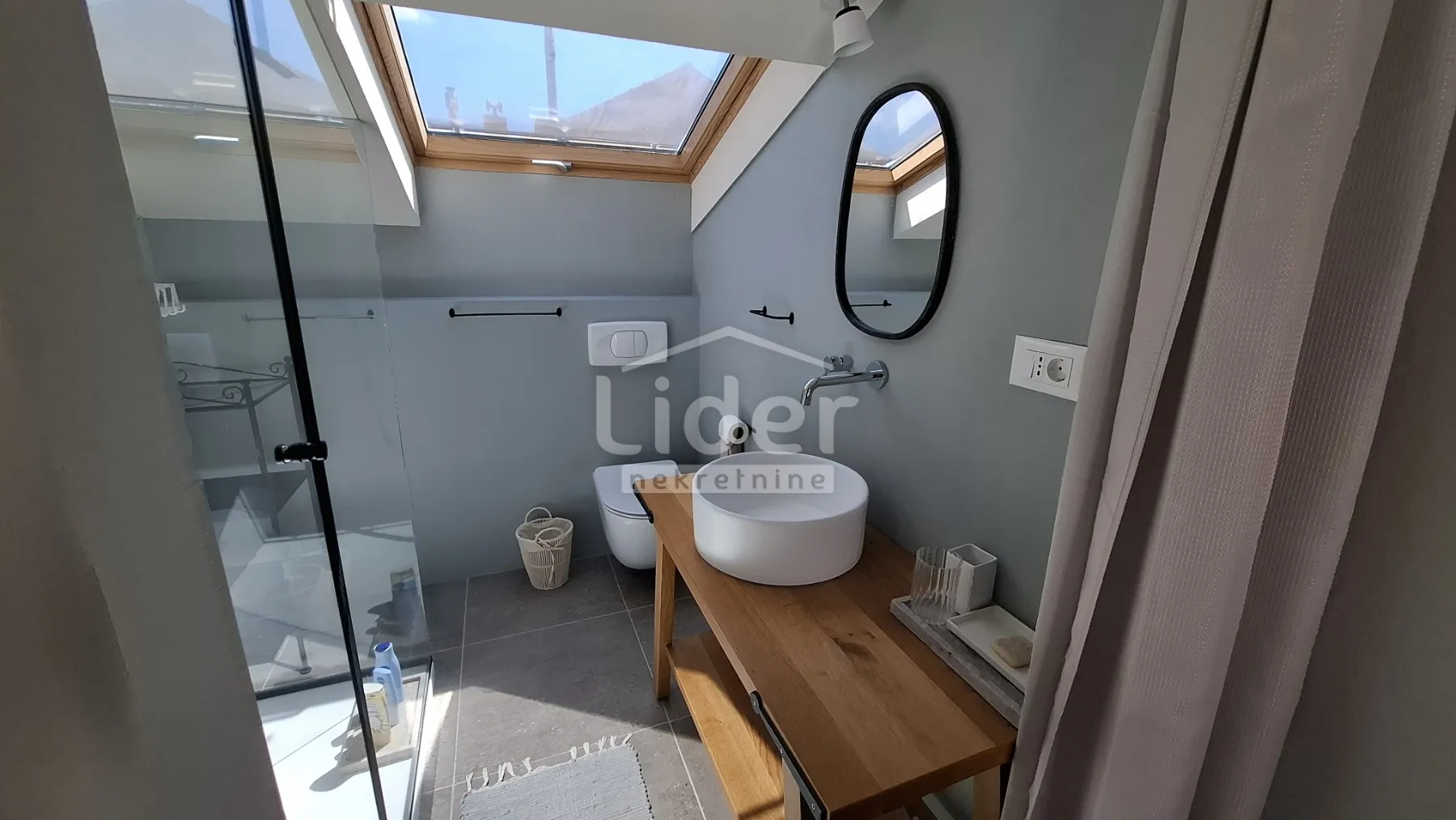 omišalj-stan 80 m² u renoviranoj kamenoj kući - slika 12
