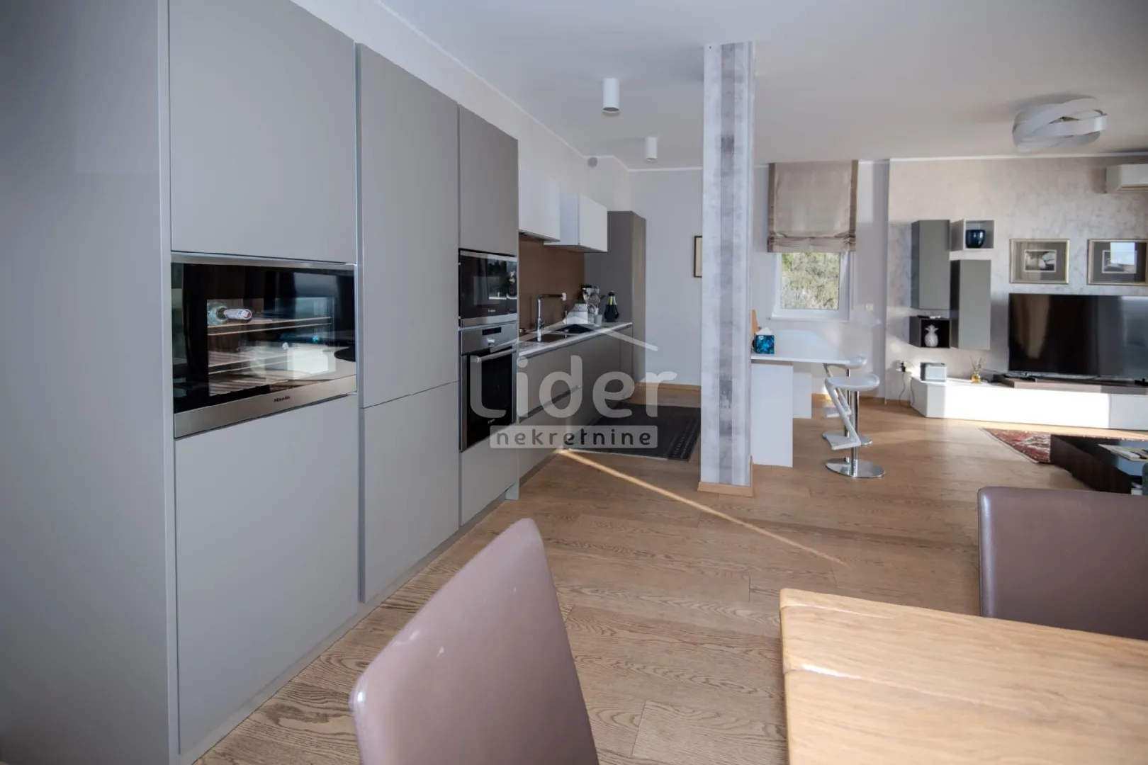 ekskluzivni penthouse u opatiji - slika 9