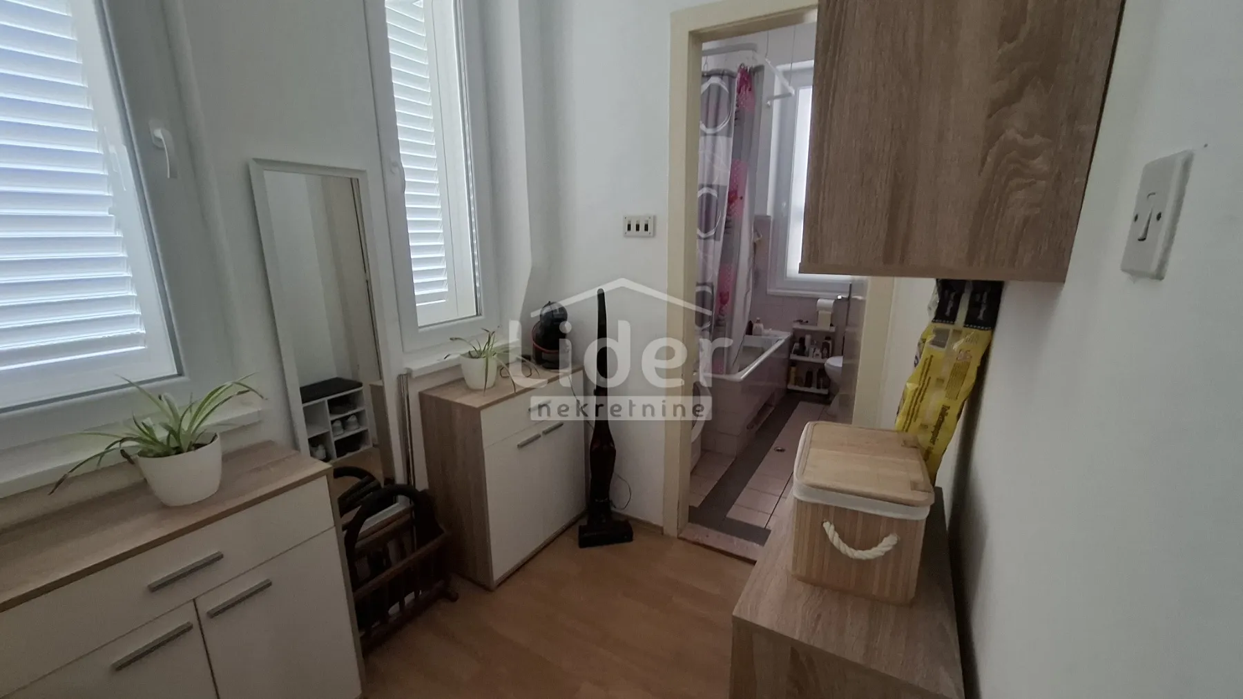 podmurvice-2s+db,59m2 - slika 5