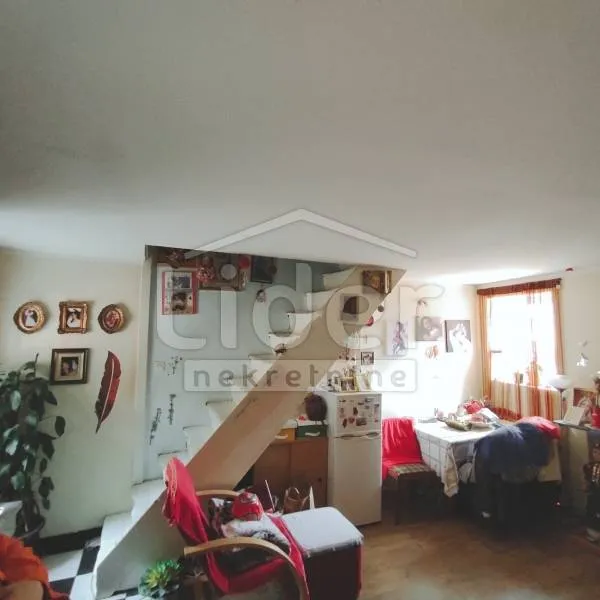 rovinj, apartman u strogom centru, dvoetažni - slika 2