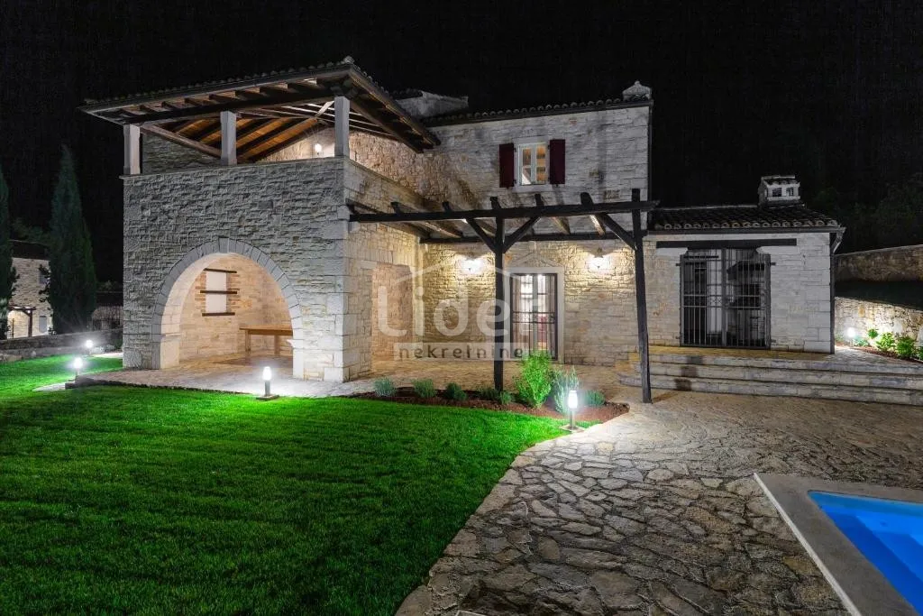 istra, čarobna villa, bazen, - slika 10