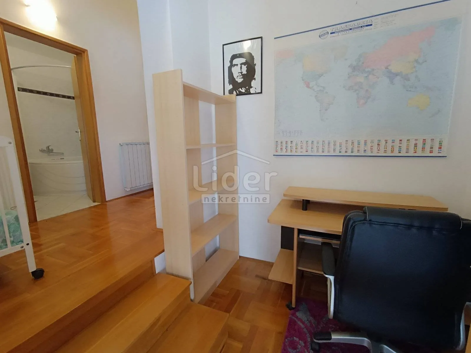 kuća za najam, saršoni - slika 19