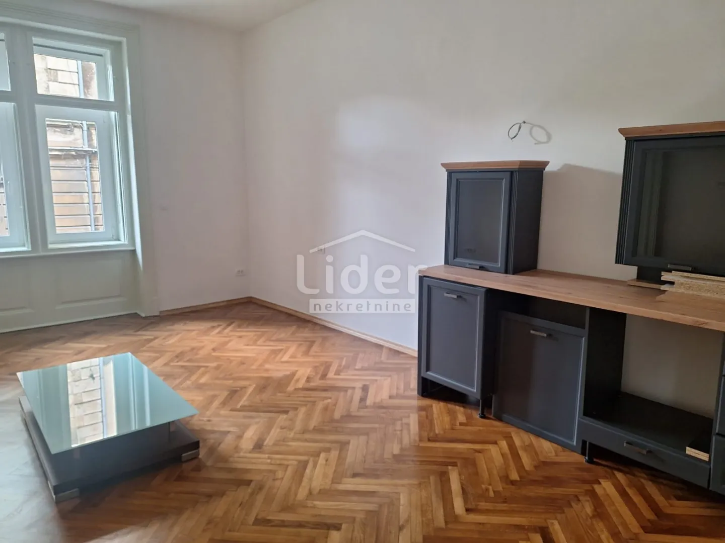 centar-2s+db,82m2 - slika 2