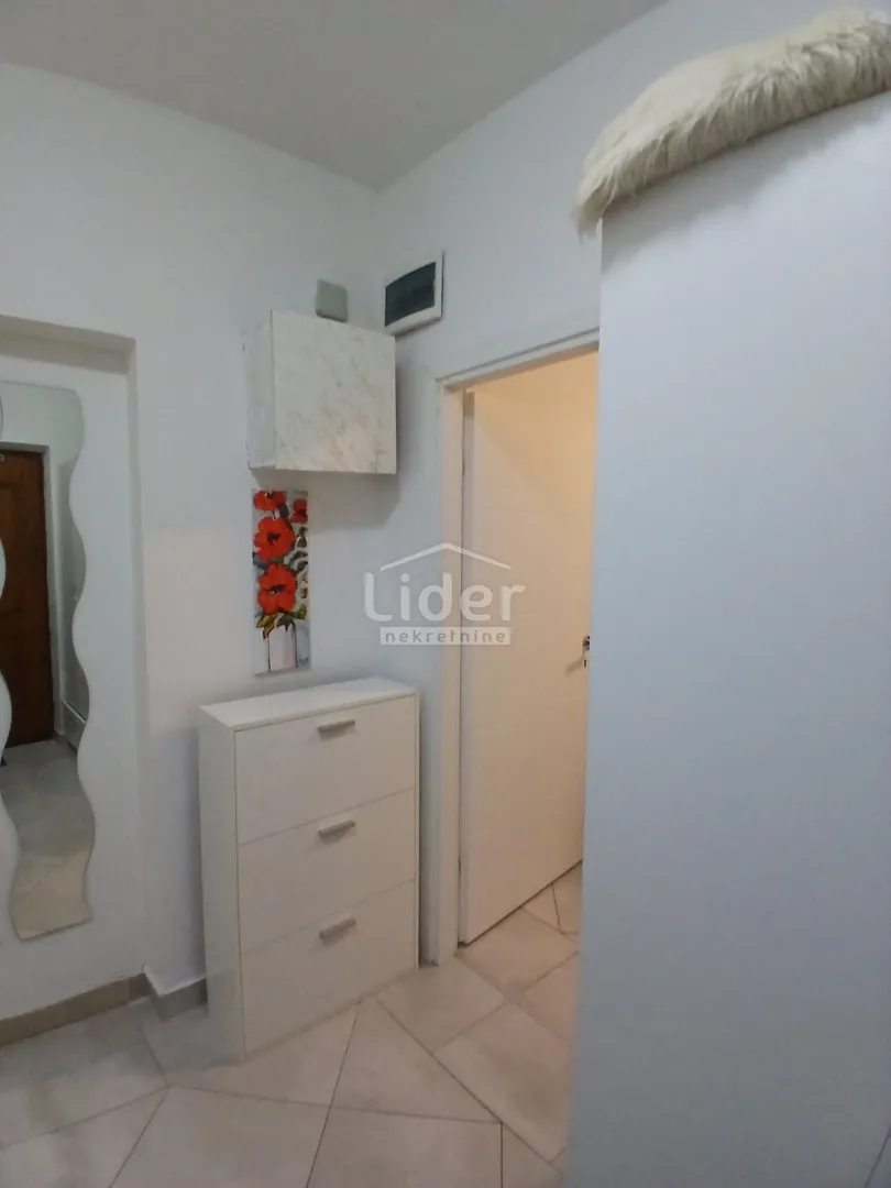 pehlin, 30m2, 1s + db stan za najam - slika 15