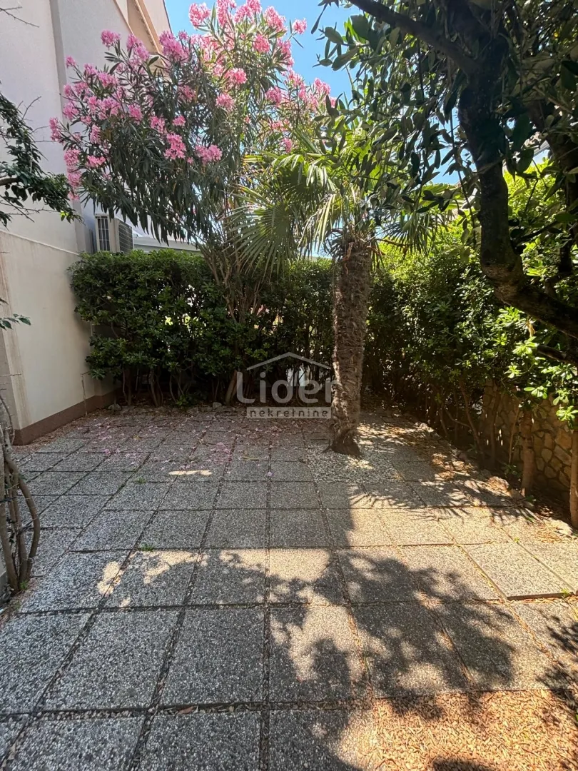 novalja, jedinstvena lokacija, 120m2, 2s+db, minuta od mora - slika 4