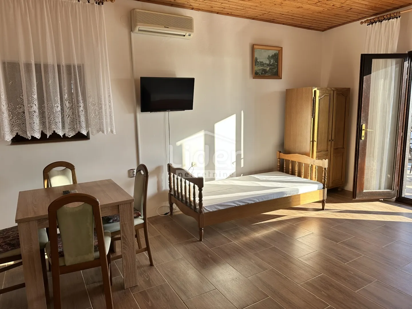 kruševo, kuću sa 3 stana i garažom prodajemo - slika 13