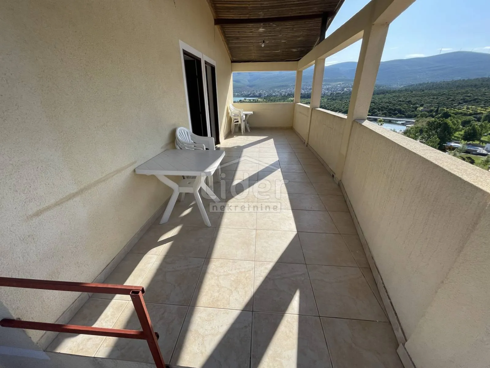 donji karin, kuću sa 5 apartmana prodajemo - slika 16