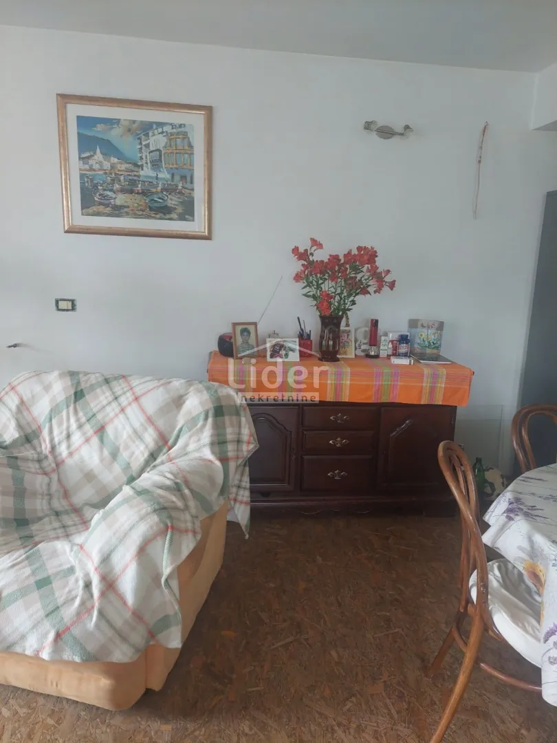 pomer, medulin, novija kuća 250m2 na samo 150m od mora - slika 25
