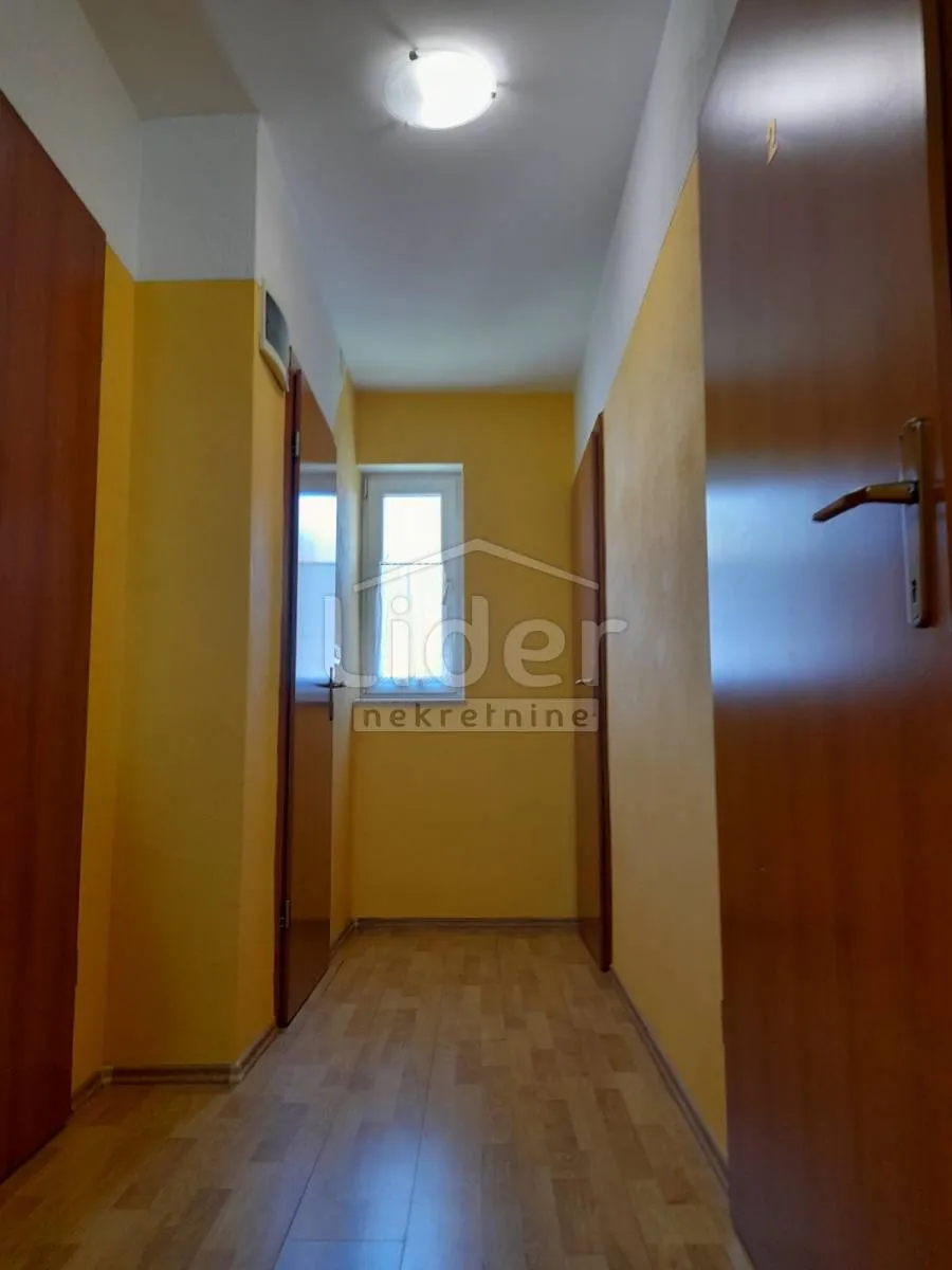 dvoetažni stan 103.5 m2, jušići - slika 20